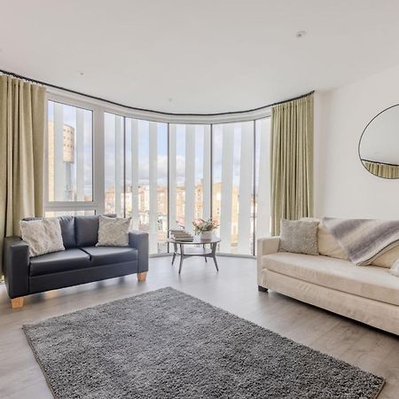 Vertigo Boutique Sleeps 4 London Kingston upon Thames  Esterno foto