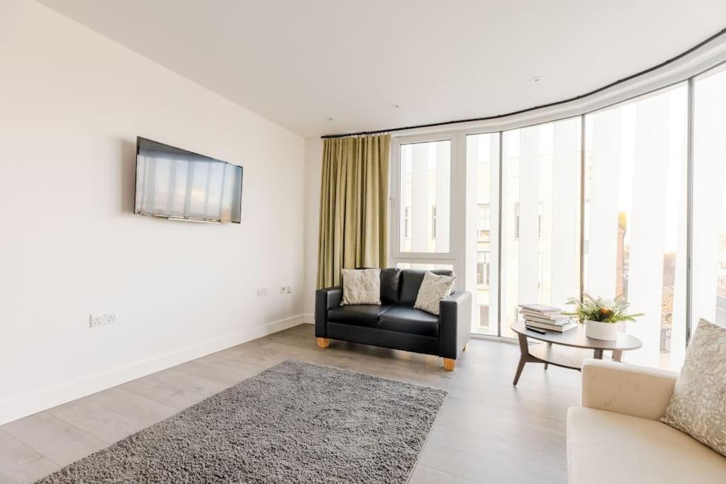 Vertigo Boutique Sleeps 4 London Kingston upon Thames  Esterno foto