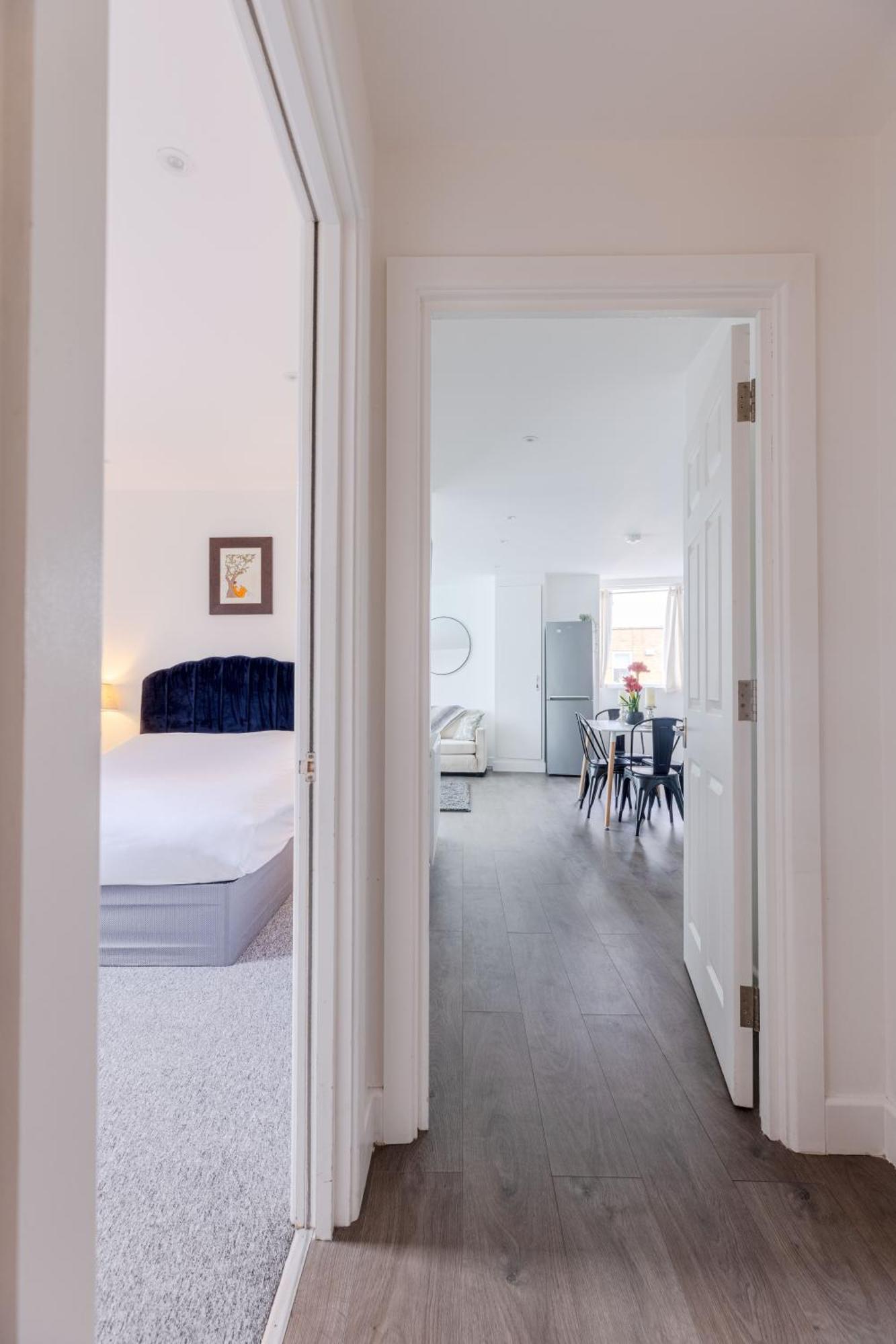 Vertigo Boutique Sleeps 4 London Kingston upon Thames  Esterno foto