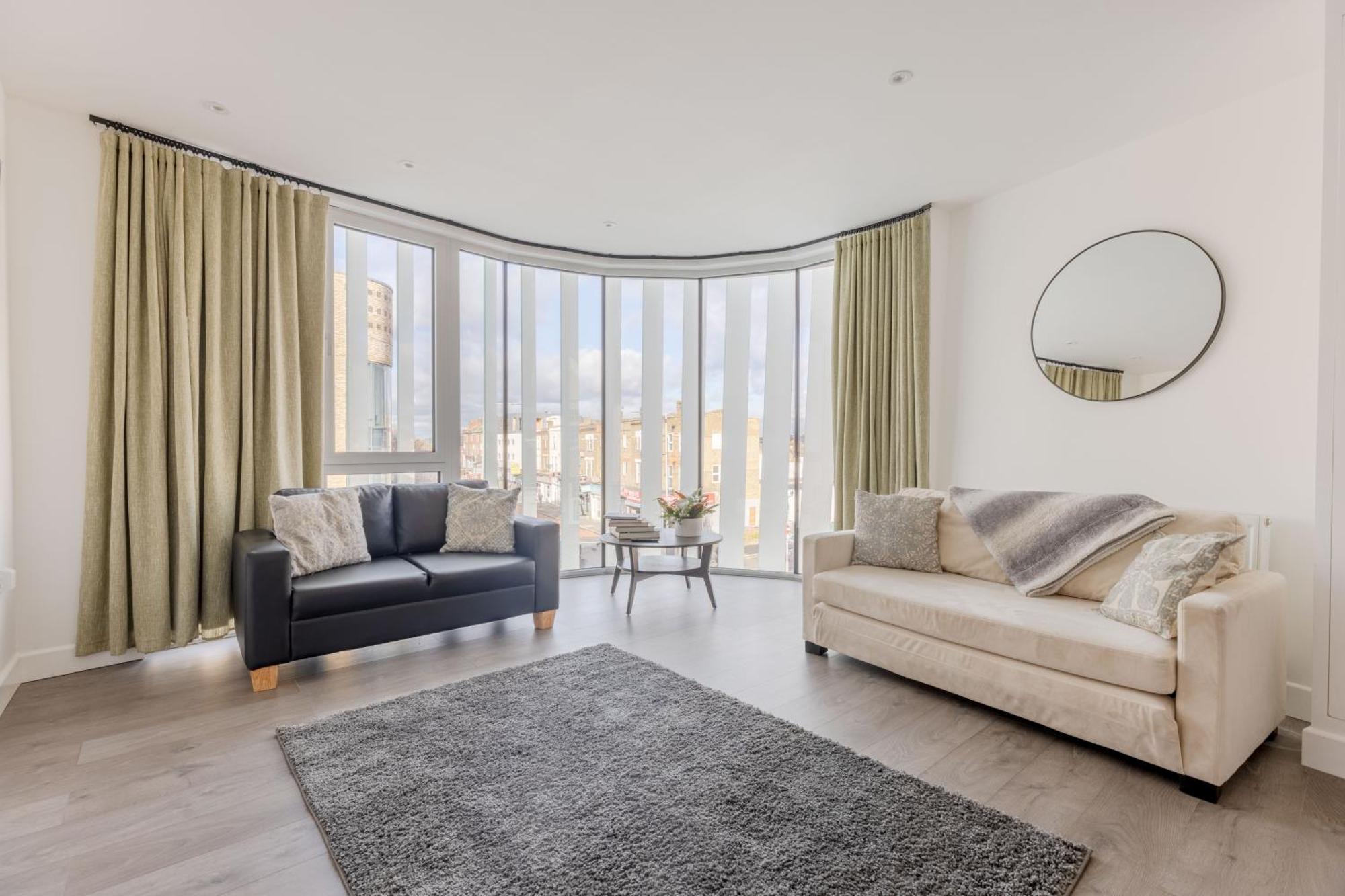 Vertigo Boutique Sleeps 4 London Kingston upon Thames  Esterno foto